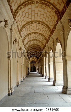 The St-Pierre palace old cloister, built in 1689 by Paul de Royer de la Valfenière to replace an old convent of Benedictine nuns.  In 1803, after the Revolution, it became the Lyon fine arts museum.