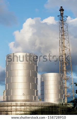 tank storage in refinery factory plant