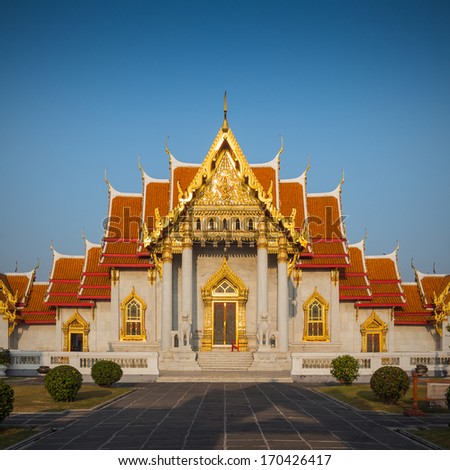 Marble Temple (Wat Benchamabophit Dusitvanaram), major tourist attraction, Bangkok, Thailand. This is a Buddhist temple, it is one of Bangkok's most beautiful temples and a major tourist attraction.