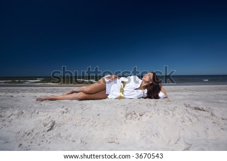 20-25 years old Beautiful Woman on the beach