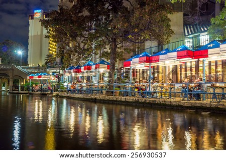SAN ANTONIO, TEXAS, USA - SEP 28: Section of the famous Riverwalk on September 28, 2014 in San Antonio, Texas. A bustling place with many restaurants and bars.