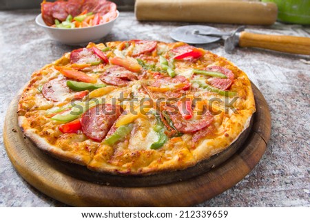 pizza pepperoni in kitchen