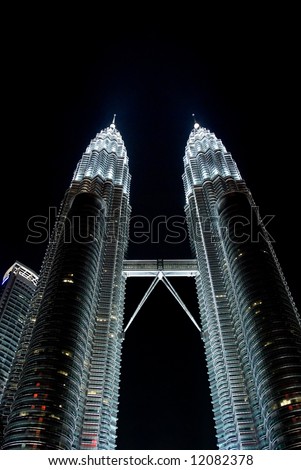 petronas twin towers at night