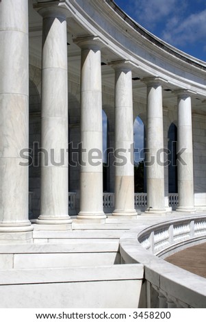Inside view of the amphitheater in front of the tomb of the unknown soldier, Arlington Cemetery, VA