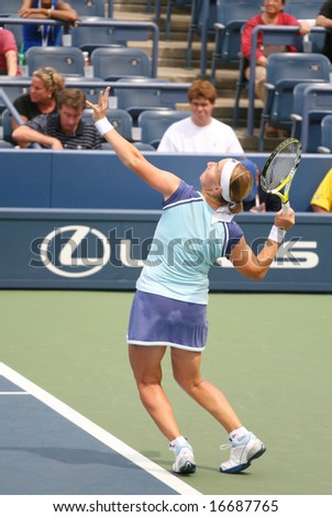 August 25, 2008 - US Open, New York: Svetlana Kuznetsova of Russia serving at the 2008 US Open during a first round match,