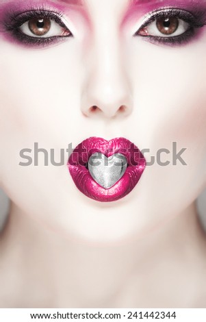 Glamour macro lips with little heart