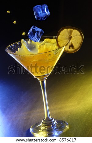 martini splash and ice