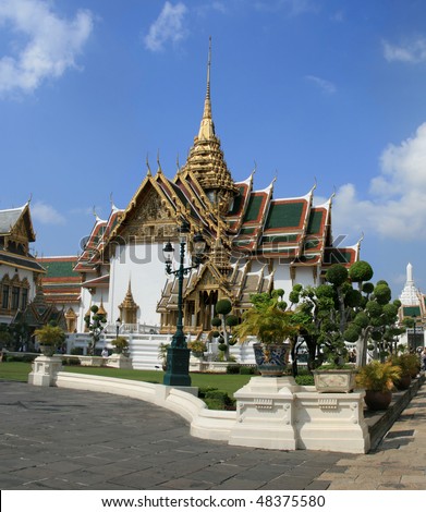 Dusit Maha Prasat Hall: third important building in Grand Palace (Bangkok, Thailand)