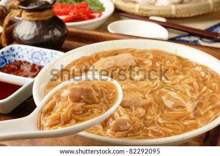 Taiwan famous food - pork intestine thin noodles