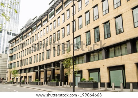LONDON, ENGLAND - APRIL 12, 2014: Headquarters of the international financial institution Deutsche Bank.  The money trading company has its offices on London Wall in the heart of the City of London.