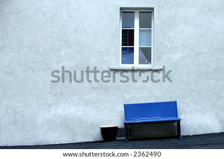 Window and Seat on a Skewed Floor