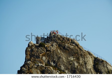 People on the overview rock