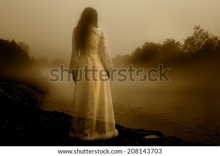 Lady In White Dress - Horror Scene Of The Woman Ghost In White Dress ...