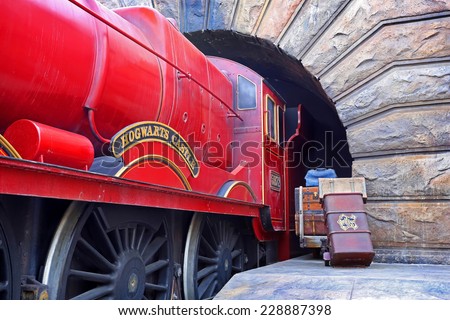 ORLANDO, USA - APRIL 4: Hogwarts Express Train at Wizardly World of Harry Potter at Islands of Adventure, Universal Studios, Orlando, USA on April 4, 2014.