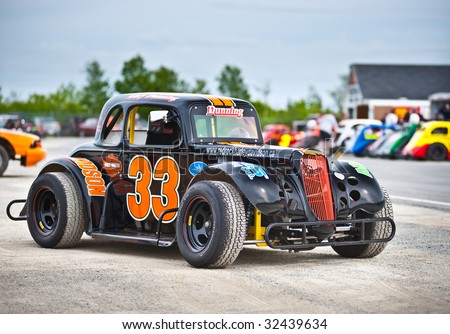 HALIFAX, NS - JUNE 19: The #33 car of Gary Dunning in the pits prior to Maritime League of Legends racing action at Scotia Speedworld, June 19, 2009.