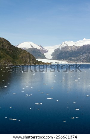 Chile - Amalia Glacier On The Edge Of The Sarmiento Channel - Skua Glacier - Bernardo O\'Higgins National Park / Chile - Amalia Glacier In Sunny Day