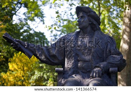 A statue of explorer Christopher Columbus in London.
