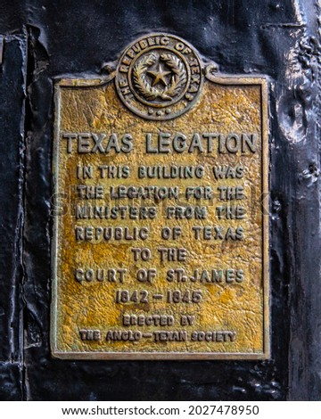 Texas Legation plaque in an alleyway off of Pickering Place in central London, UK - marking the location where for a short time, the Republic of Texas had an Embassy over a wine shop. Imagine de stoc © 