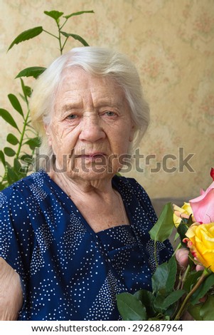 Senior woman portrait of a 89 year old lady