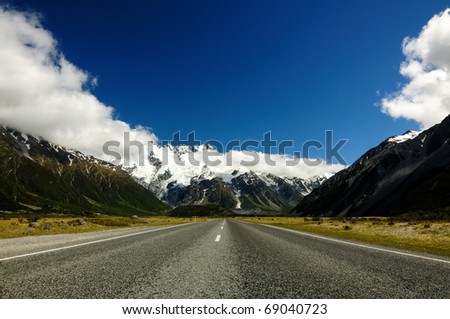 Road to Mountain