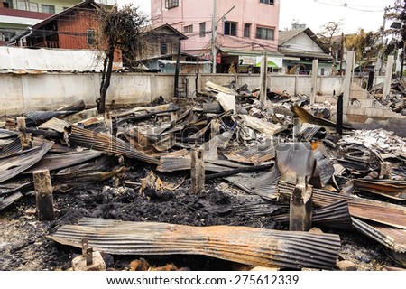 CHIANG MAI THAILAND - MAY 6 : Fire residence about 20 houses in dense urban neighborhoods. Houses all the damage is very serious and the death of one person. on May 6, 2015 in Chiangmai,Thailand.