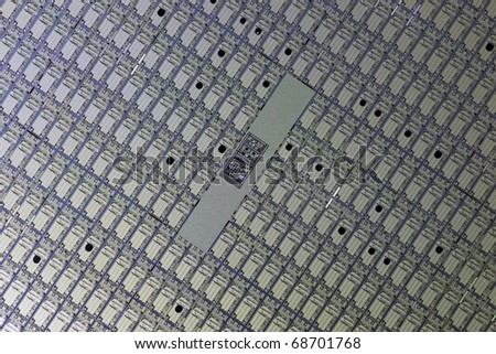 Array of CPU dies on a silicon wafer