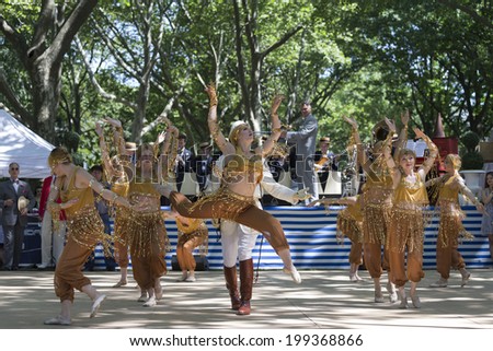 New York, USA - June 15, 2014: Gregory Moore, Dreamland Follies, Dreamland Orchestra & Michael Arenella perform at Jazz Era Lawn Party by Michael Arenella and Dreamland Orchestra on Governor\'s Island