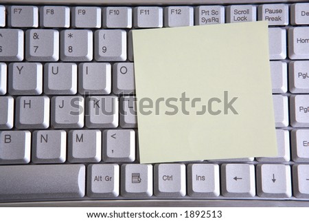 Post it note on keyboard
