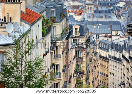 Roofs and balcony in residential quarter of Montmartre in Paris
