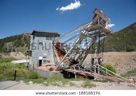 Yankee Fork Gold Dredge was used by miners near Custer and Bonanza in the 1940s. It now lies on display in Land of the Yankee Fork Historic Area, where it was abandoned in the 1950\'s.