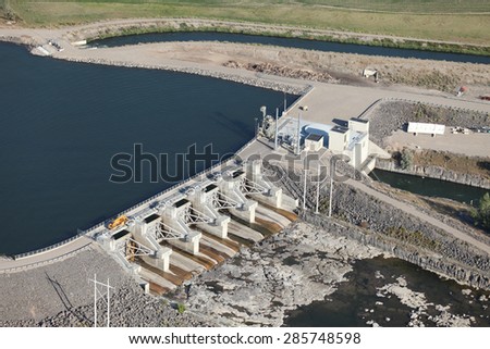The lower hydroelectric dam on the Snake River near Idaho Falls, Idaho, USA.  This is a public hydroelectric plant owns by Municipality.