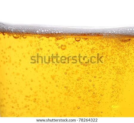 beer with bubbles close up