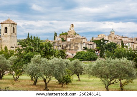 Provence village Gordes scenic overlook, southern France