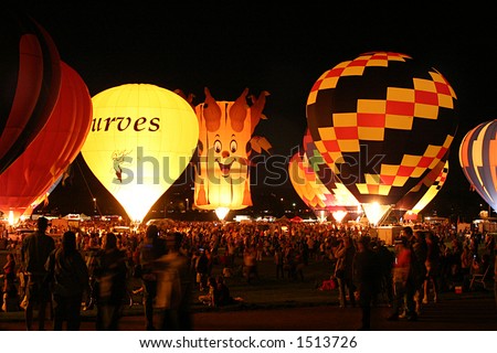 Hot Air Ballooning night glow