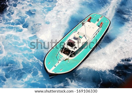 tug vessel in navigation