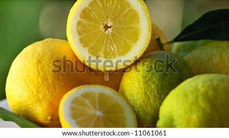 Lemon half with lemons group.