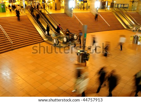 Busy walking - Business people walking along subway in paris