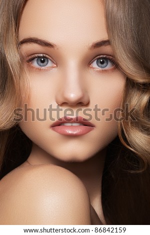 Fashion Portrait Of Beautiful Teen Girl Model With Natural Makeup, Dark ...