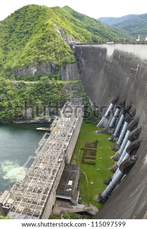 The power station at the Bhumibol Dam in Thailand. The dam is situated on the Ping River and has a capacity of 13,462,000,000 cubic