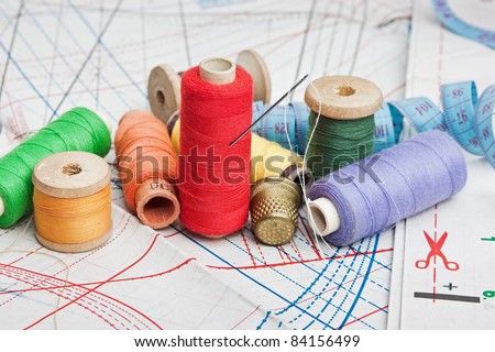 Sewing on the background pattern