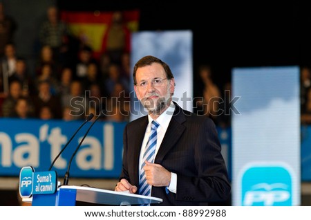L\'HOSPITALET, SPAIN - NOVEMBER 16: Mariano Rajoy, president of Spanish People\'s Party and running for president, speaks at a meeting during the 2011 Spanish election campaign on November 16, 2011 in L\'Hospitalet, Spain