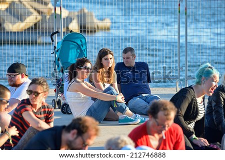 BARCELONA - MAY 30: People at Heineken Primavera Sound 2014 Festival (PS14) on May 30, 2014 in Barcelona, Spain.