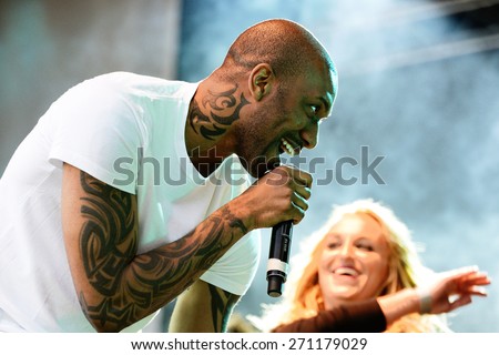 BARCELONA - MAY 23: Wayne Beckford (British Jamaican vocalist, brother of Gary Beckford) at Primavera Pop Festival by Los 40 Principales on May 23, 2014 in Barcelona, Spain.