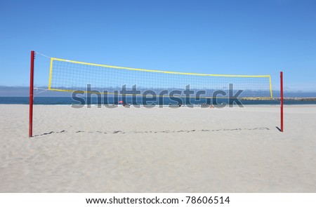 beach volley net wit a blue sky