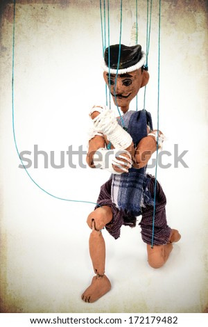 Muay thai string puppet