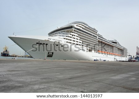 ASHDOD, ISR - MAR 09:The MSC - SPLENDIDA on March 09 2010.It\'s on of the most luxurious ship sail in the Mediterranean sea. It can accommodate 4000 passengers and 2000 crew members.