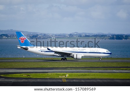 AUCKLAND - SEP 15:China Southern Airlines plane in Auckland International Airport on Sep 15 2013.It\'s the world\'s 6th airline and Asia\'s largest in fleet size and passengers carried.