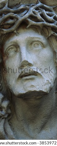 Face Of Jesus Christ Crown Of Thorns (Statue) Stock Photo 385397224 ...
