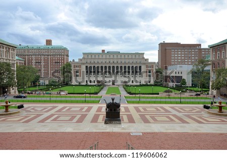 Columbia University, Central Quadrangle and Butler Library in Columbia University in Upper Manhattan, New York City, USA