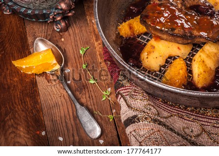 Roast beef with apple, orange and sweet sauce
